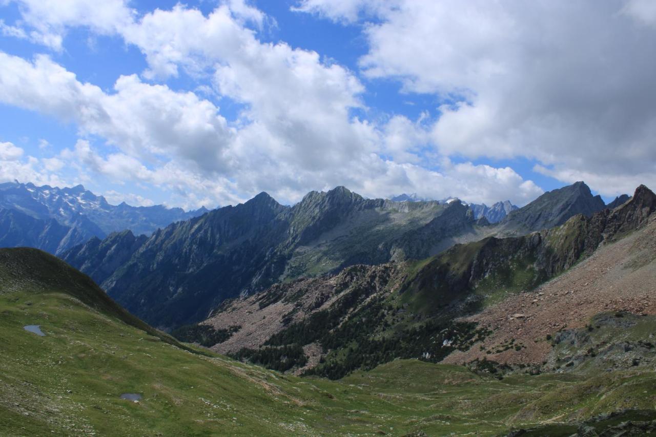 Chalet Baita Delle Favole Di Rosarita Berbenno di Valtellina Экстерьер фото